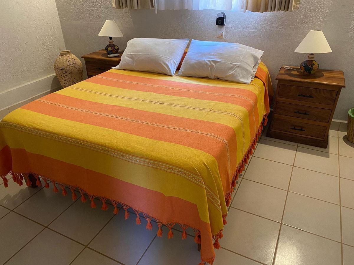 Zandoyo Bed & Breakfast 푸에르토 에스콘디도 외부 사진