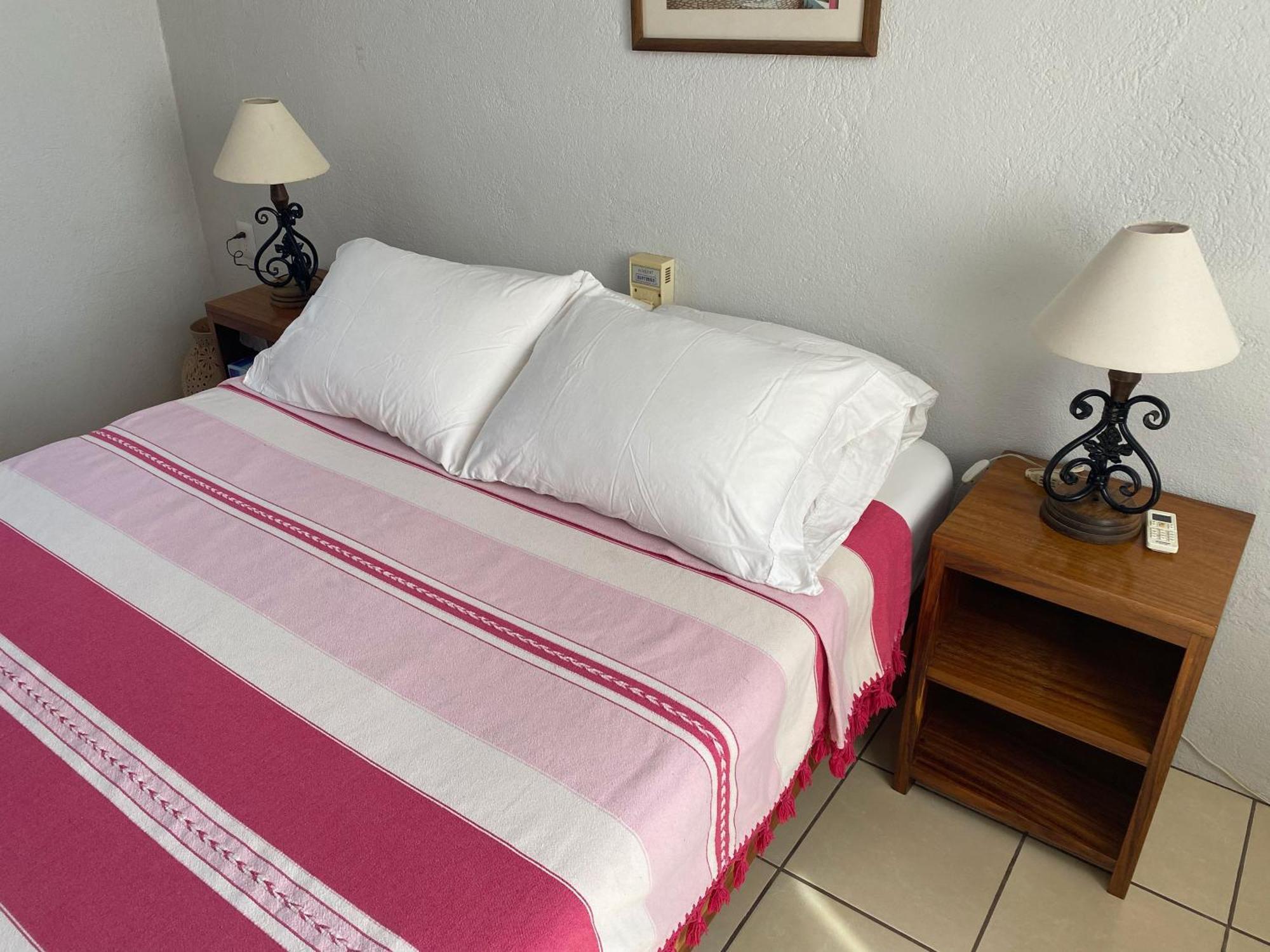 Zandoyo Bed & Breakfast 푸에르토 에스콘디도 외부 사진