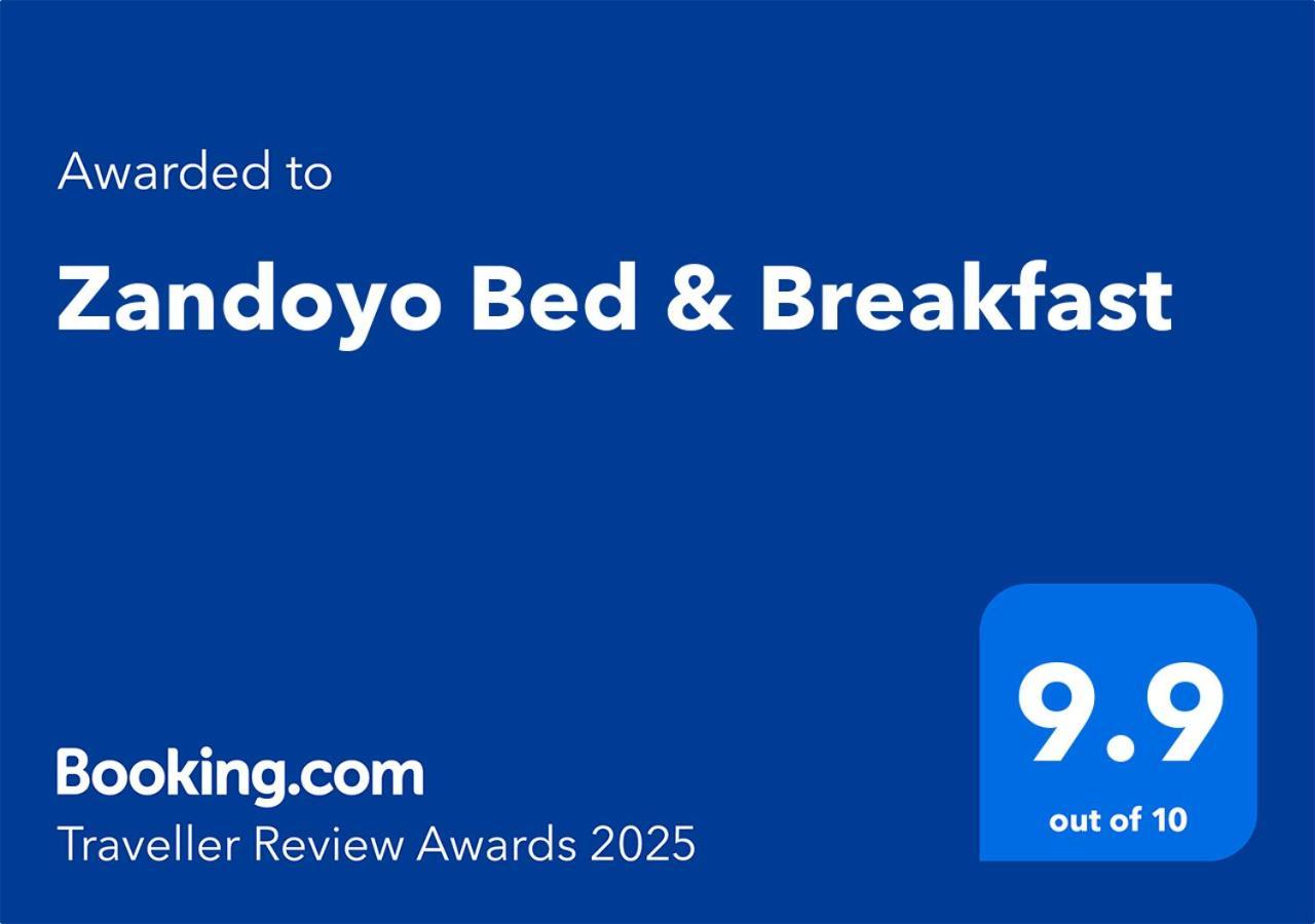 Zandoyo Bed & Breakfast 푸에르토 에스콘디도 외부 사진